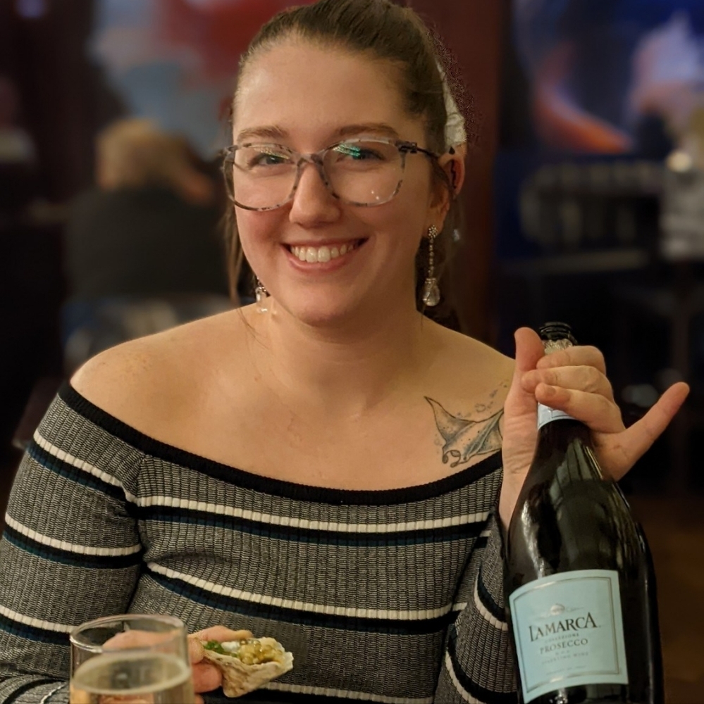 Meet your Posher, Nicole